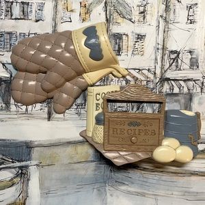 Set of 2 Home Interiors Vintage Wall Decor